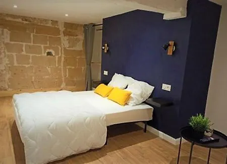 L'auberge aux volets rouges à 4 min du Zoo de Beauval 2-10 pers Saint-Aignan  Exterior foto